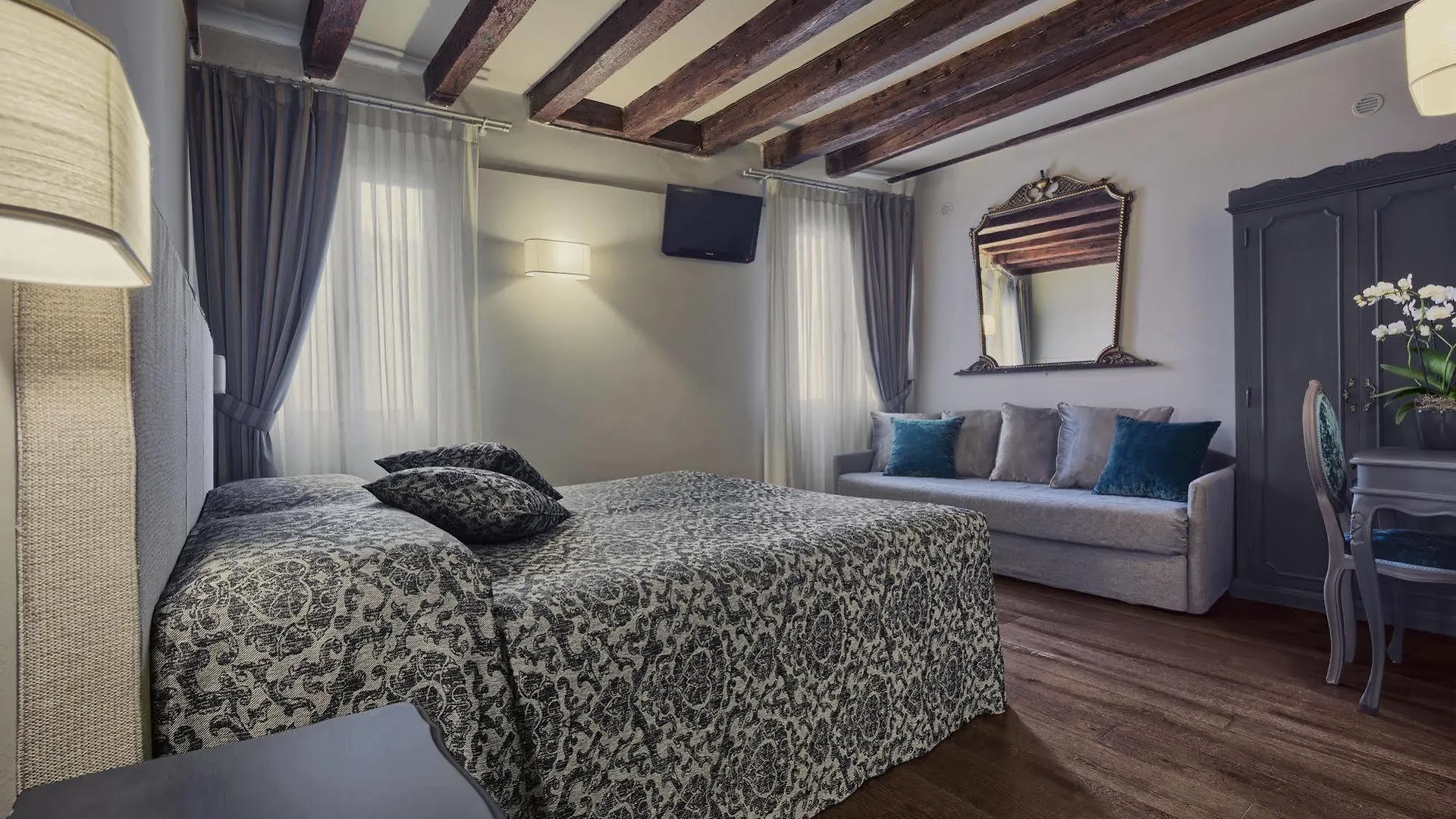 Hotel Locanda Fiorita Venice Italy